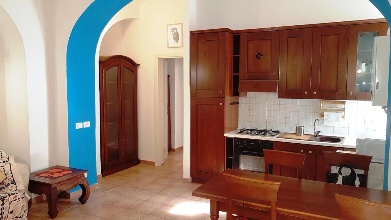 Lovely Apartment In Testaccio, Рим Экстерьер фото