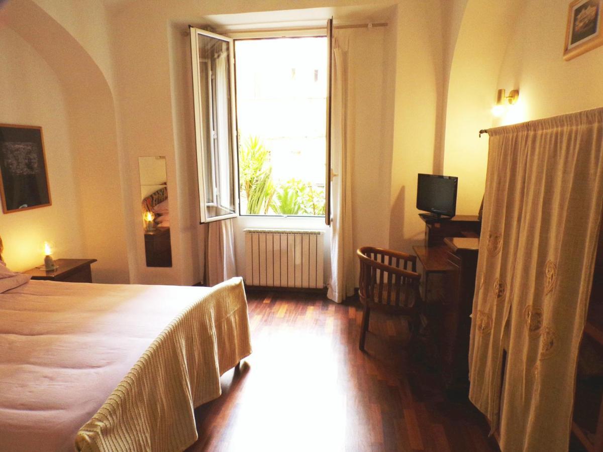 Lovely Apartment In Testaccio, Рим Экстерьер фото